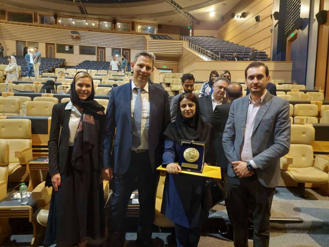 خانم مهندس یگانه